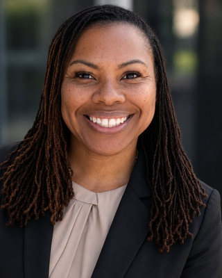 Photo of T Shavon Flores, Licensed Professional Counselor, LPC