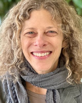 Photo of Robin Goldstein-Lincoln, Licensed Professional Counselor, MA, LPC, LPCC