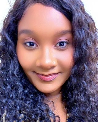 Photo of Rasheedah Thompson, Pre-Licensed Professional