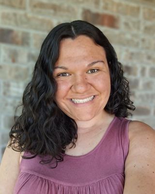 Photo of Lauren Johnston, Pre-Licensed Professional, LLMSW
