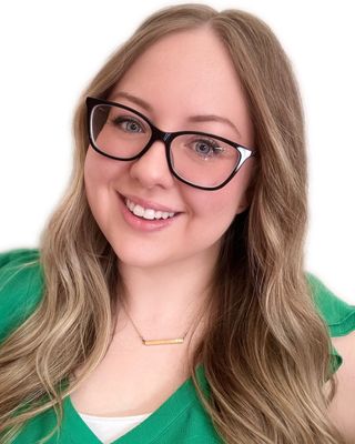 Photo of Avery Knight, Psychologist, MACP