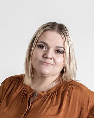 Photo of Carolina Bunta, Marriage & Family Therapist, LMFT