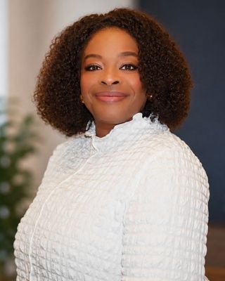 Photo of Khadijat Quadri, Licensed Clinical Mental Health Counselor, LPC, NCC, CHT, LCMHC