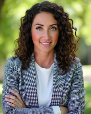 Photo of Sara Arter, Clinical Social Work/Therapist, LCSW