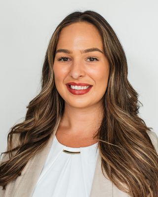 Photo of Taylor Habraken, Registered Psychotherapist (Qualifying), RP Qual