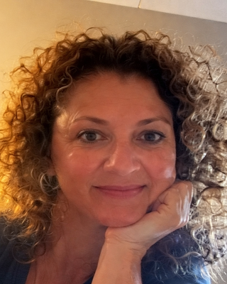Photo of Heather Ponda, Licensed Social Worker, LSW