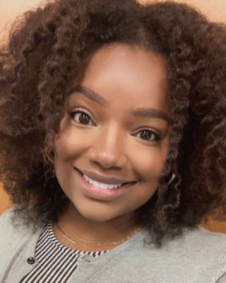 Photo of Jonicqua Bobb, Clinical Social Work/Therapist, MPA, LCSW