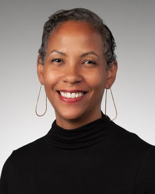 Photo of Rochele Royster, Art Therapist, PhD, ATR-BC, LCAT