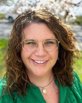 Photo of Bevin Sanborn, Clinical Social Work/Therapist, MSW, LCSW
