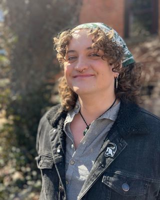 Photo of Andie Pickle, Licensed Social Worker, MSW, LSW