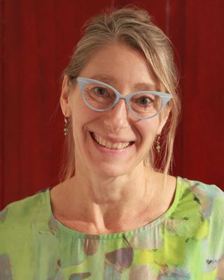 Photo of Jennifer Helmuth, Registered Psychotherapist in Waterloo, ON