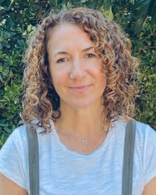 Photo of Joanna Card, Psychotherapist, MBACP
