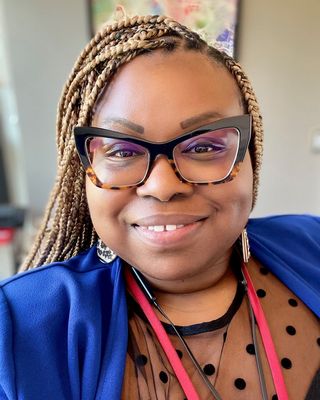 Photo of Shola Adebusuyi, Clinical Social Work/Therapist in Washington, DC