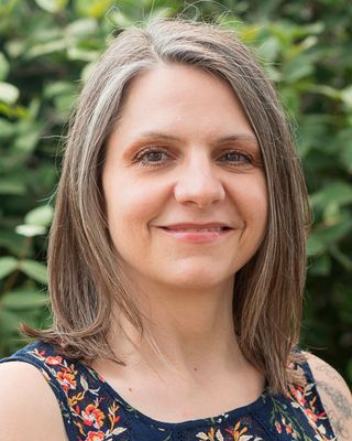 Photo of Rayna Marshall, Clinical Social Work/Therapist, LCSW, LSCSW