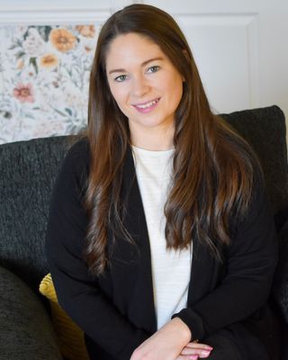 Photo of Kristin Laws, Clinical Social Work/Therapist, MSW, LICSW, PMH-C