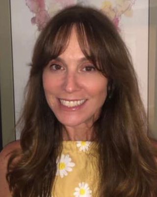 Photo of Christie Schnur, Marriage & Family Therapist, LMFT