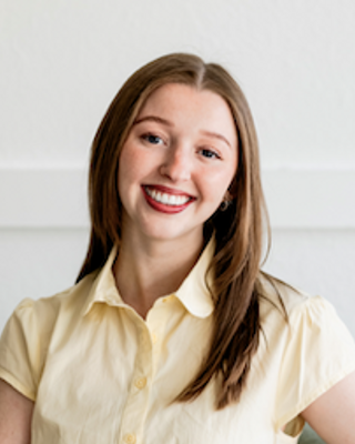 Photo of Elena Courtney, LPC Intern, MA, CT