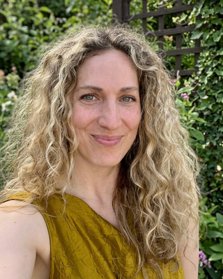Photo of Danielle Horvatin, Pre-Licensed Professional