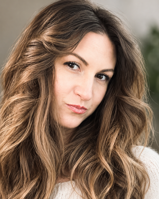 Photo of Dayna Puspoky, Registered Psychotherapist (Qualifying)