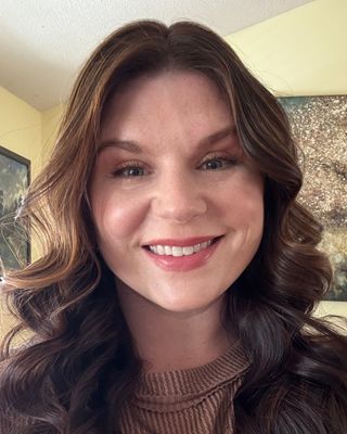 Photo of Ryan Danielle Miller, Marriage & Family Therapist, MS, LMFT