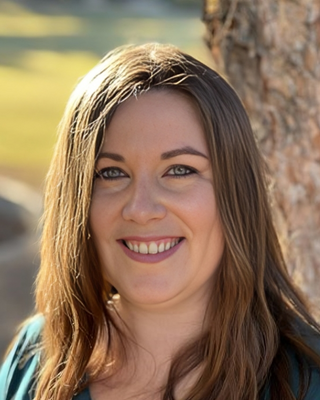 Photo of Jennifer Holloway, Marriage & Family Therapist, LMFT