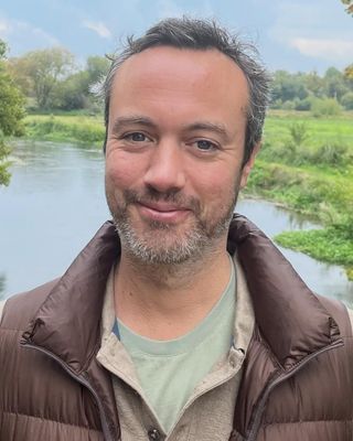 Photo of Alexander Gray, Psychotherapist, MA, GMBPsS