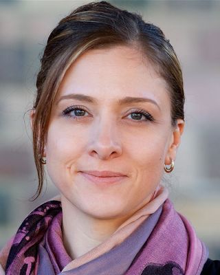 Photo of Samantha Pekh, Psychologist in Edmonton, AB