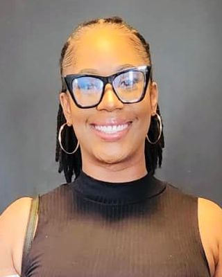 Photo of Kristeona Pitts Watkins, EdS, NCC, LPC, Licensed Professional Counselor