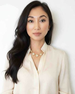 Photo of Dr. Jaclyn Bellassai, Psychiatric Nurse Practitioner, DNP, MSN, APRN, FNP-C, PMHNP