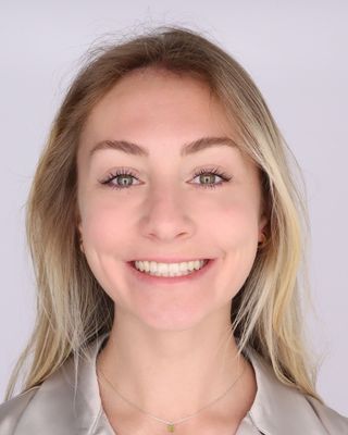 Photo of Becca Louise Gregory, Pre-Licensed Professional