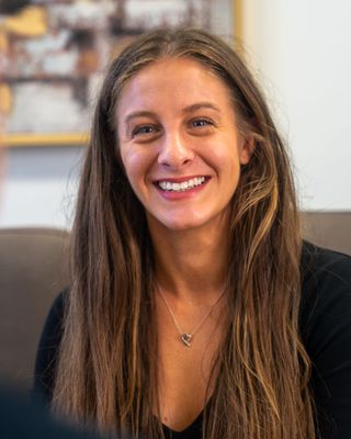 Photo of Holly Eva Ratajec, Psychologist, PsyBA General
