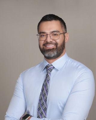 Photo of Andrew Leyva, Psychiatric Nurse Practitioner, PMHNP, AGACNP