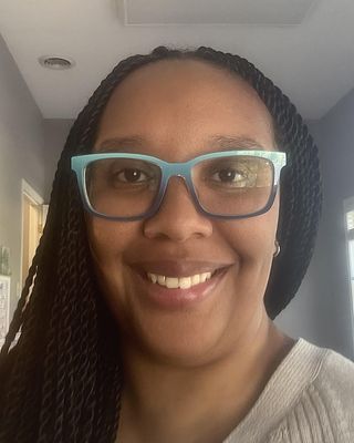 Photo of Raven Thomas, Licensed Professional Clinical Counselor, LPCC