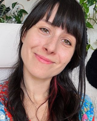 Photo of Natalie V. Bochenska, Registered Psychotherapist, RP, RCAT