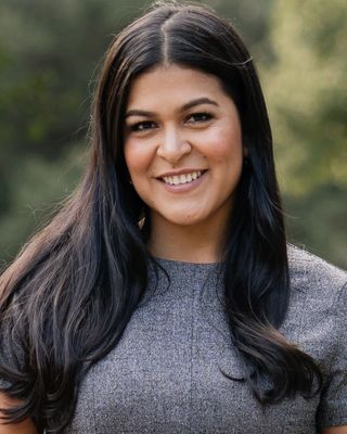 Photo of Stephanie Arrazola, Marriage & Family Therapist, LMFT