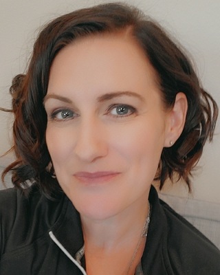 Photo of April Esry, Licensed Professional Counselor in Ashland, OR