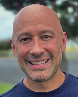 Photo of Steve Flores, Clinical Social Work/Therapist, LCSW