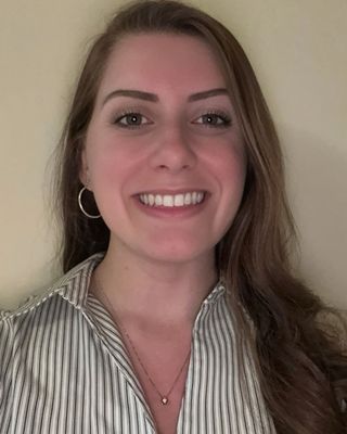 Photo of Cristina Galian, Clinical Social Work/Therapist, LMSW