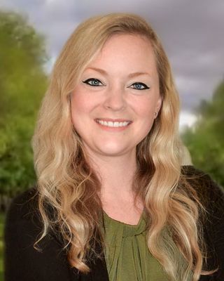 Photo of Ashley Johnson, LCSW, Clinical Social Work/Therapist