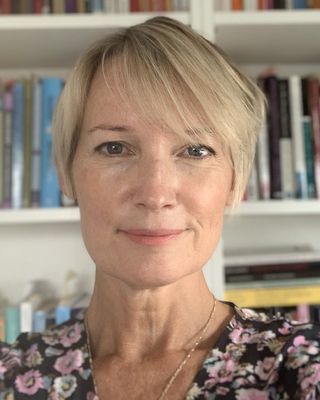 Photo of Dr Emma Kay, Psychologist in Richmond, England