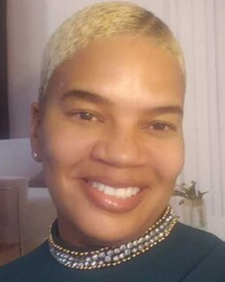 Photo of Lois Walters-Threat, Psychiatric Nurse Practitioner, PMHNP