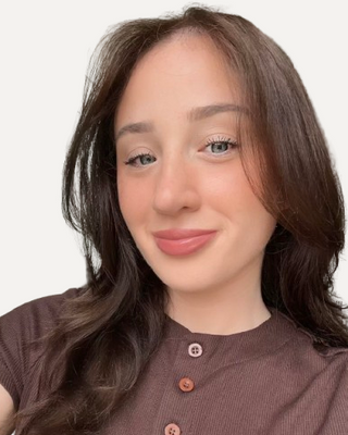 Photo of Beatriz Soares, Registered Social Worker, MSW, RSW