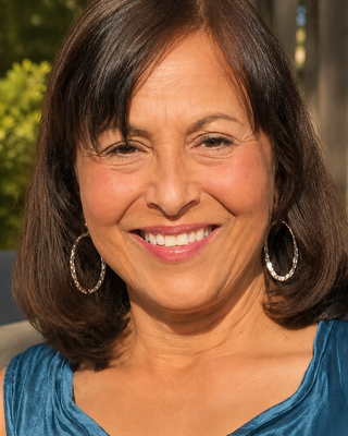 Photo of Elida Bernadette Oettel, Clinical Social Work/Therapist, LCSW, MPA