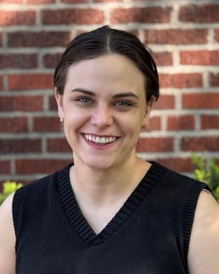 Photo of Mackenzie Menter, Pre-Licensed Professional