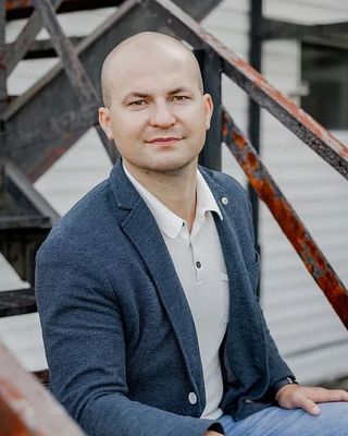 Photo of Maxim M. Arbuzov, LICSW, Clinical Social Work/Therapist