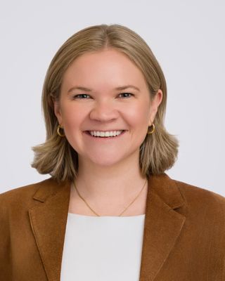 Photo of Elsie Gaw, Clinical Social Work/Therapist, LCSW