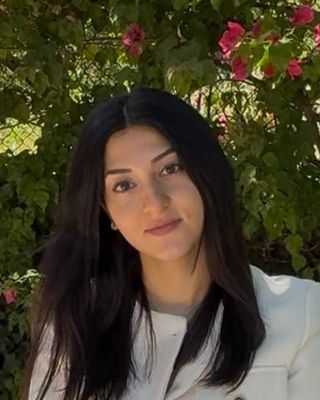 Photo of Yerosha Meirzadeh, Marriage & Family Therapist, MA