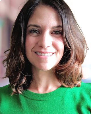 Photo of Nina Miller, Psychologist, Psy.D., HSPP