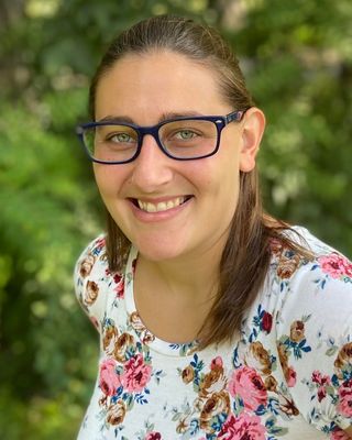 Photo of Regan Kasprak, Pre-Licensed Professional in Oak Brook, IL