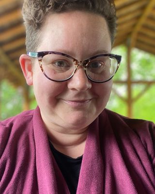 Photo of Vivian Simone, Registered Psychotherapist, BEd, MA